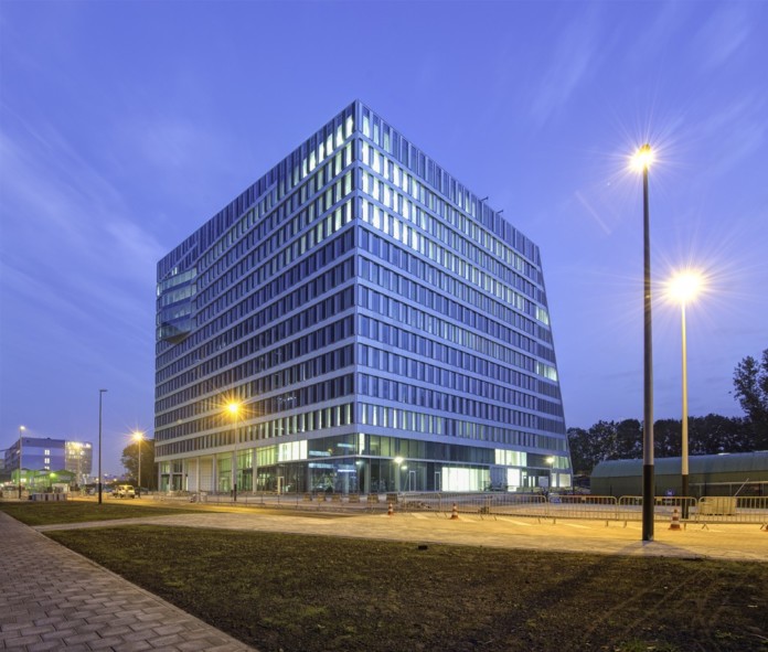 amsterdam-building