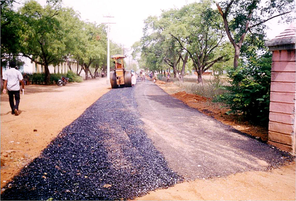 road laying