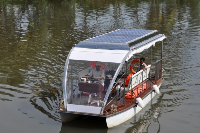 SunRideSolarBoatWithLogo